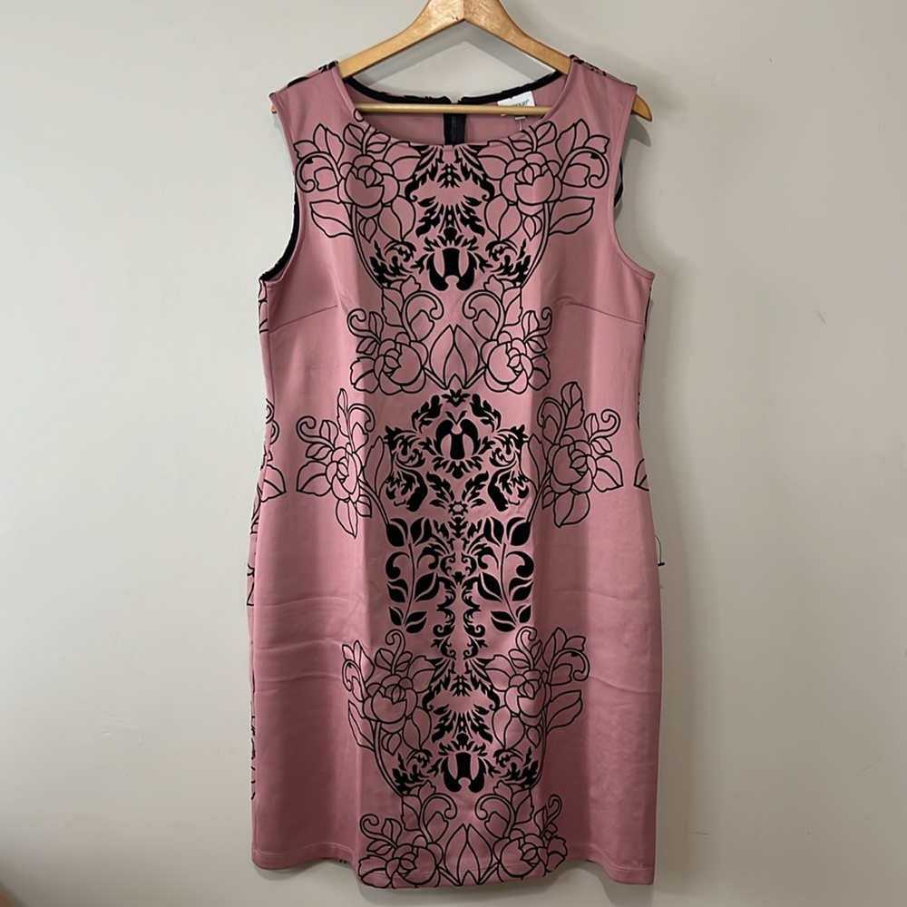 Avenue Dress